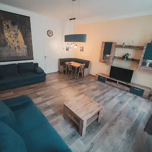  Apartament Renovated Close To First District Austria